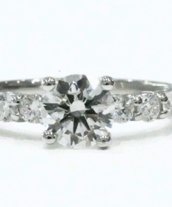 Aurora Ring แหวนเพชรแห่งแสงรุ่งอรุณและรักนิรันดร์